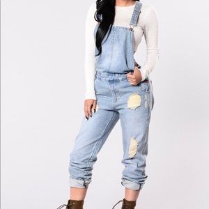 NWT Fashion Nova “Young Lust” jumpsuit/overalls